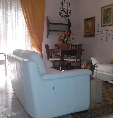 Gemma's Flat Rapallo